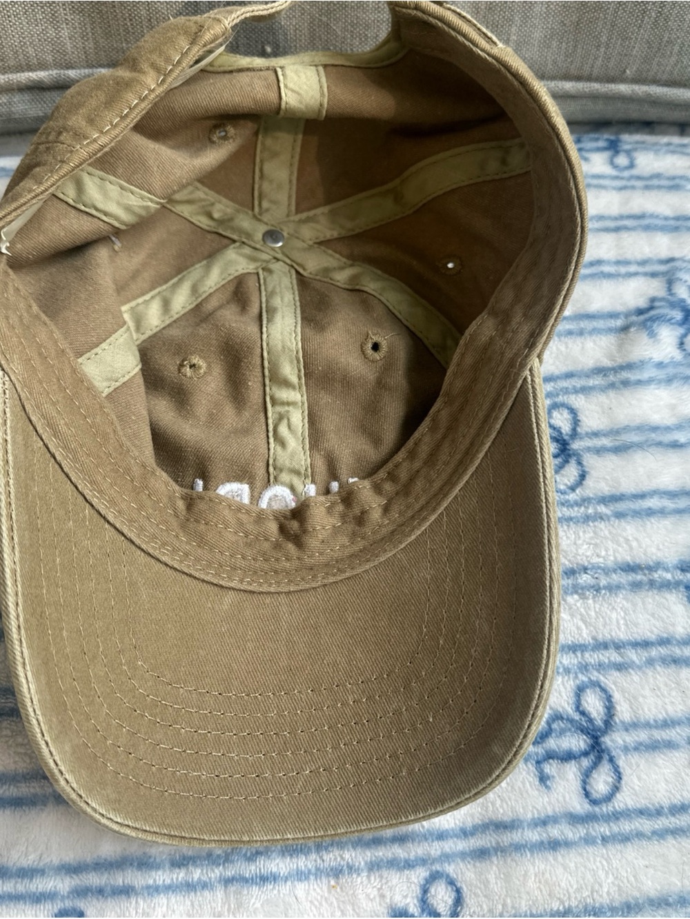 NWT Vuori Ball Cap Brown Cotton Canvas Embroidered Logo Adjustable camel color - Picture 6 of 10